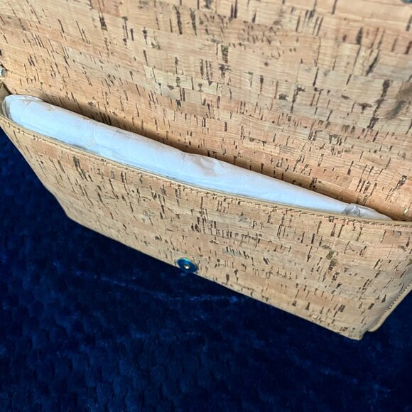 NWT Lily Pulitzer Cork Clutch - Picture 3 of 3